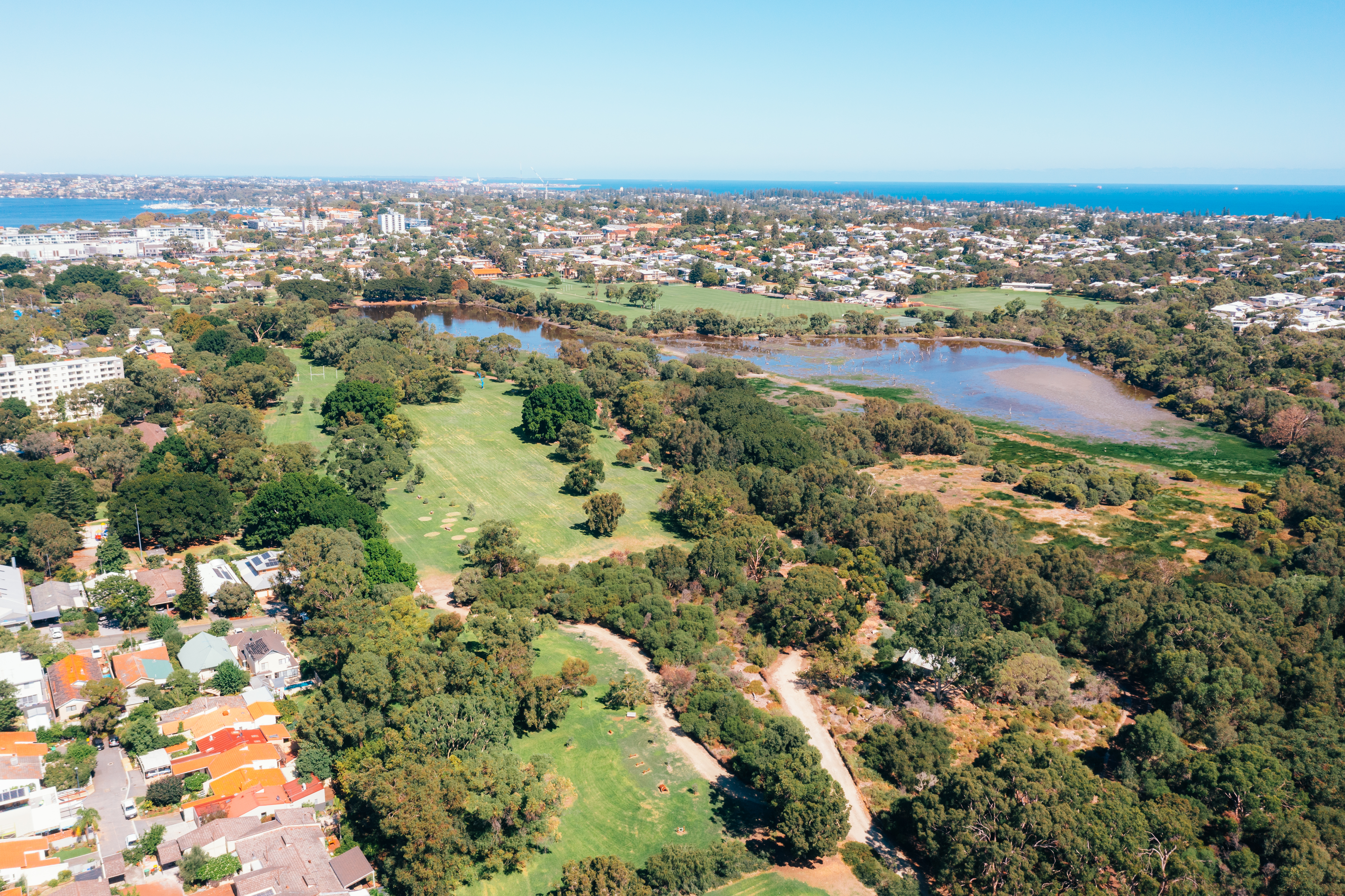 Town of Claremont history, location and boundaries